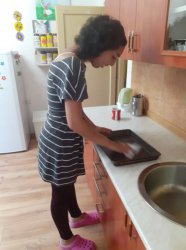 Piekol sa koláčik pre kamarátky