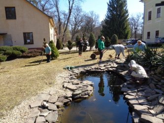 Jarné práce - sadenie papriky