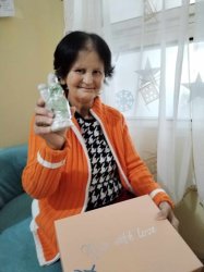 Koľko lásky sa zmestí do krabice od topánok?