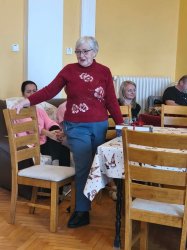 Koľko Lásky sa zmestí do krabice od topánok?