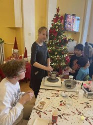 Koľko Lásky sa zmestí do krabice od topánok?