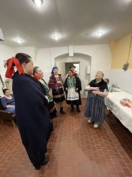 Fašiangovanie po zariadení